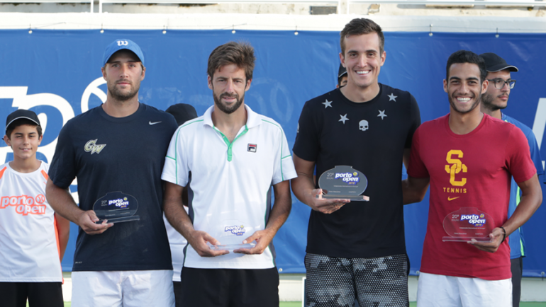 Gonçalo Falcão e Francisco Dias vice-campeões da variante de pares