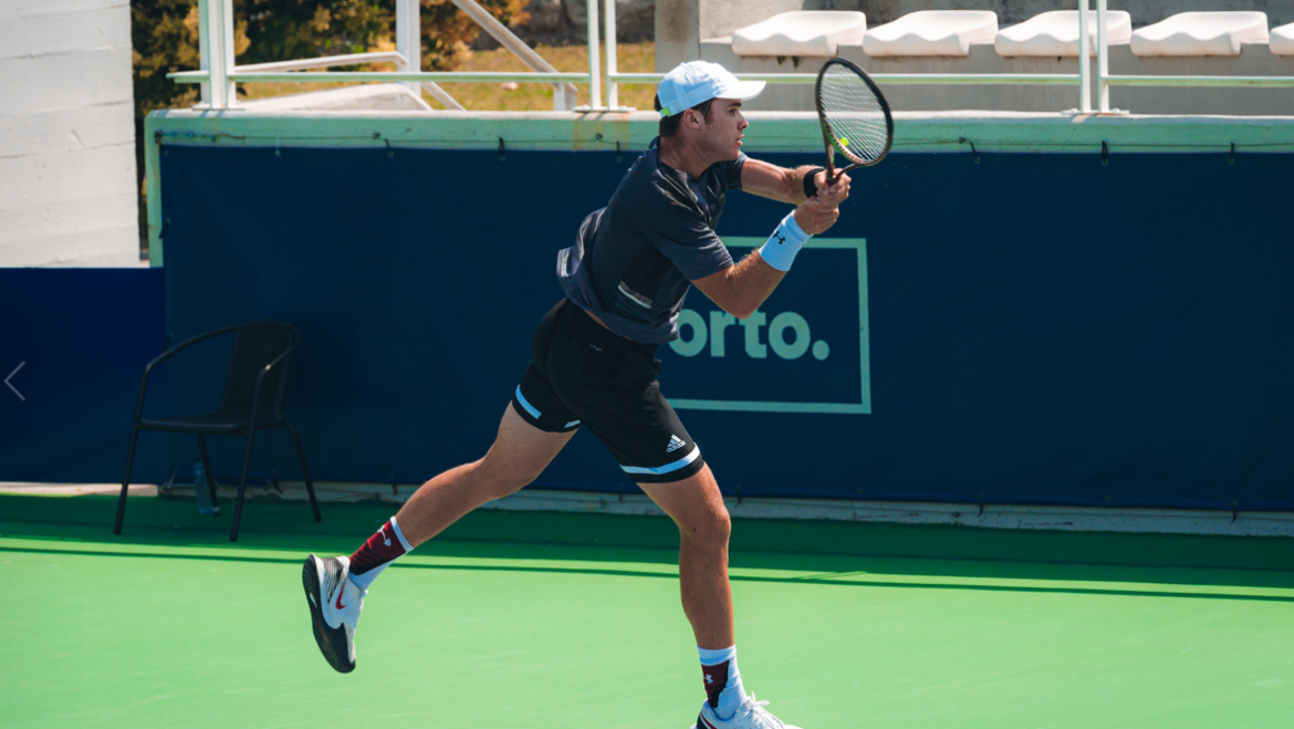 Daniel Rodrigues ruma ao quadro principal do Porto Open Challenger