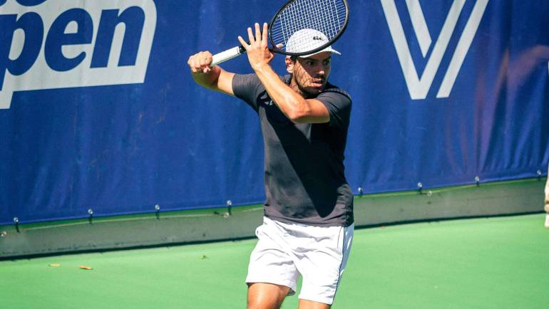 Porto Open M25: João Domingues avança com reviravolta