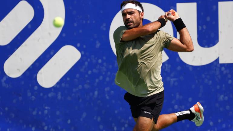 Frederico Silva e Tiago Pereira deixam Henrique Rocha sozinho nos quartos de final do Eupago Porto Open