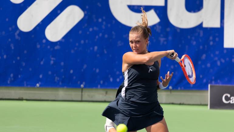 Angelina Voloshchuk termina melhor semana da carreira nos quartos de final do Eupago Porto Open