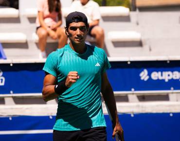 Henrique Rocha, Frederico Silva e Tiago Pereira celebram no Eupago Porto Open
